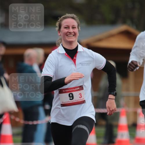 13.04.2025 - Hammer Lauf A. Gomolzig http://msf.ph/oto/7665954 13.04.2025 12:30:48 Ziel 9, 917, 1923 meine-sportfotos.de