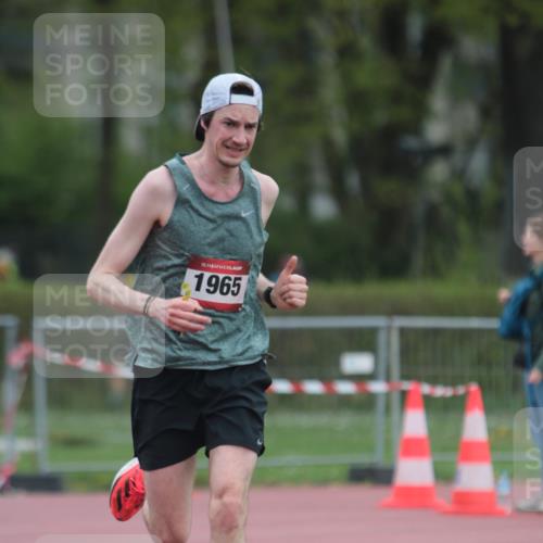 13.04.2025 - Hammer Lauf A. Gomolzig http://msf.ph/oto/7665985 13.04.2025 12:31:30 Ziel 452, 482, 1965 meine-sportfotos.de