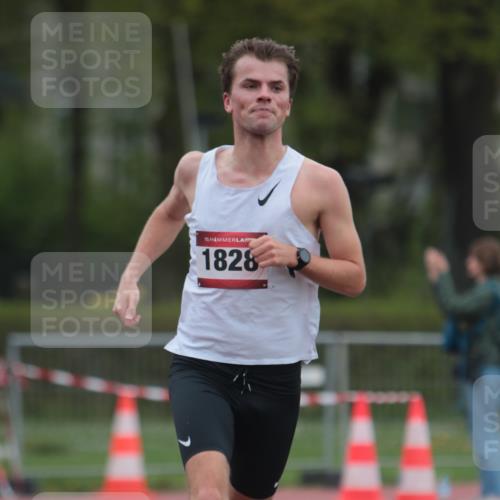 13.04.2025 - Hammer Lauf A. Gomolzig http://msf.ph/oto/7666000 13.04.2025 12:32:13 Ziel 1828, 1829 meine-sportfotos.de