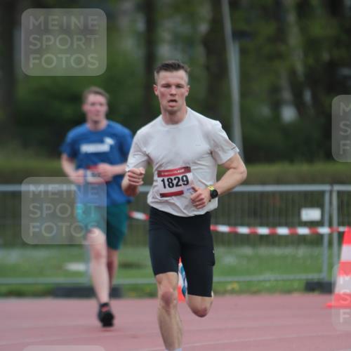 13.04.2025 - Hammer Lauf A. Gomolzig http://msf.ph/oto/7666002 13.04.2025 12:32:19 Ziel 923, 1829 meine-sportfotos.de