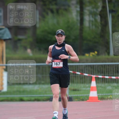 13.04.2025 - Hammer Lauf A. Gomolzig http://msf.ph/oto/7666023 13.04.2025 12:33:05 Ziel 167, 456, 1945 meine-sportfotos.de