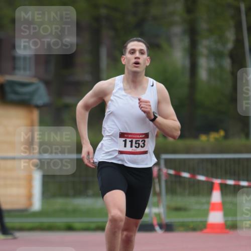 13.04.2025 - Hammer Lauf A. Gomolzig http://msf.ph/oto/7666045 13.04.2025 12:33:54 Ziel 299, 381, 1153 meine-sportfotos.de