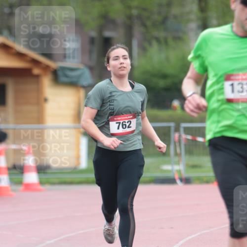 13.04.2025 - Hammer Lauf A. Gomolzig http://msf.ph/oto/7666065 13.04.2025 12:34:18 Ziel 762, 1331 meine-sportfotos.de