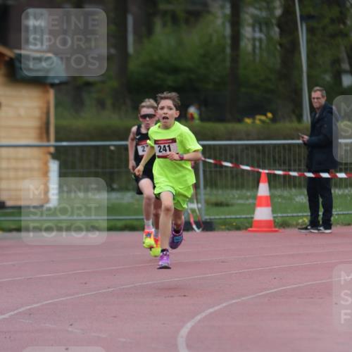 13.04.2025 - Hammer Lauf A. Gomolzig http://msf.ph/oto/7666105 13.04.2025 12:35:28 Ziel 127, 241, 274, 315 meine-sportfotos.de