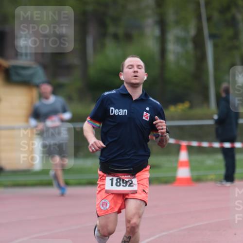 13.04.2025 - Hammer Lauf A. Gomolzig http://msf.ph/oto/7666128 13.04.2025 12:35:39 Ziel 1892 meine-sportfotos.de