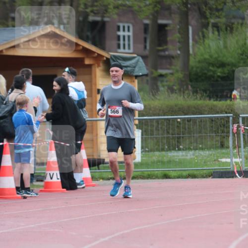 13.04.2025 - Hammer Lauf A. Gomolzig http://msf.ph/oto/7666130 13.04.2025 12:35:41 Ziel 566 meine-sportfotos.de