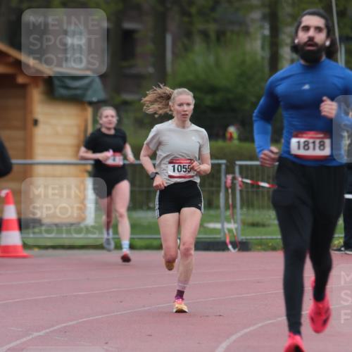 13.04.2025 - Hammer Lauf A. Gomolzig http://msf.ph/oto/7666136 13.04.2025 12:35:54 Ziel 4, 735, 884, 1055, 1818 meine-sportfotos.de
