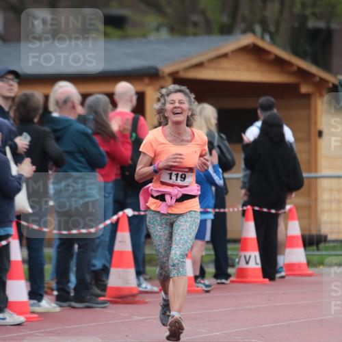 13.04.2025 - Hammer Lauf A. Gomolzig http://msf.ph/oto/7666151 13.04.2025 12:36:09 Ziel 13, 119, 329 meine-sportfotos.de
