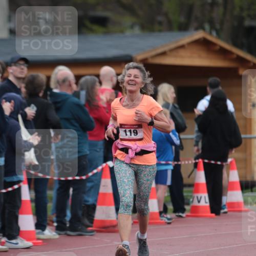 13.04.2025 - Hammer Lauf A. Gomolzig http://msf.ph/oto/7666152 13.04.2025 12:36:09 Ziel 13, 119, 329 meine-sportfotos.de