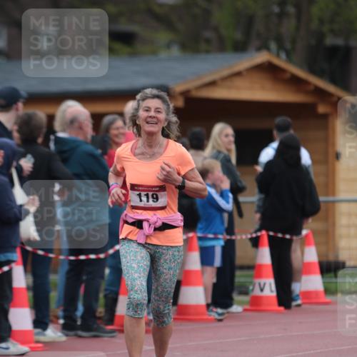 13.04.2025 - Hammer Lauf A. Gomolzig http://msf.ph/oto/7666154 13.04.2025 12:36:10 Ziel 13, 119, 329 meine-sportfotos.de