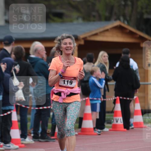 13.04.2025 - Hammer Lauf A. Gomolzig http://msf.ph/oto/7666155 13.04.2025 12:36:10 Ziel 13, 119, 329 meine-sportfotos.de