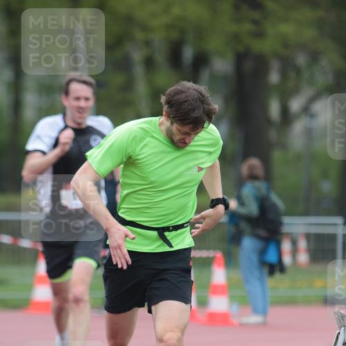 13.04.2025 - Hammer Lauf A. Gomolzig http://msf.ph/oto/7666158 13.04.2025 12:36:12 Ziel 13, 119, 329 meine-sportfotos.de