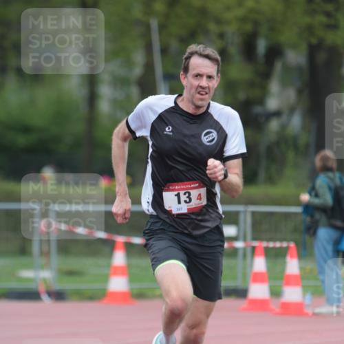 13.04.2025 - Hammer Lauf A. Gomolzig http://msf.ph/oto/7666160 13.04.2025 12:36:13 Ziel 13, 119 meine-sportfotos.de