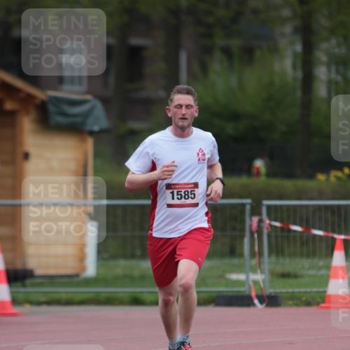 13.04.2025 - Hammer Lauf A. Gomolzig http://msf.ph/oto/7666163 13.04.2025 12:36:22 Ziel 1585 meine-sportfotos.de