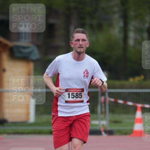 13.04.2025 - Hammer Lauf A. Gomolzig http://msf.ph/oto/7666168 13.04.2025 12:36:24 Ziel 1585 meine-sportfotos.de