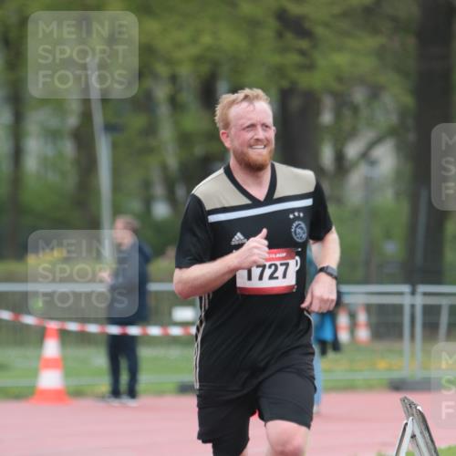 13.04.2025 - Hammer Lauf A. Gomolzig http://msf.ph/oto/7666173 13.04.2025 12:36:35 Ziel 1225, 1344, 1727 meine-sportfotos.de