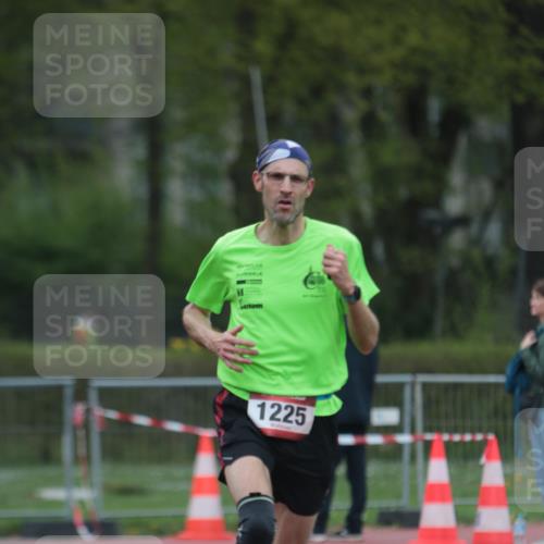 13.04.2025 - Hammer Lauf A. Gomolzig http://msf.ph/oto/7666179 13.04.2025 12:36:42 Ziel 177, 1044, 1090, 1208, 1225, 1344, 1983 meine-sportfotos.de