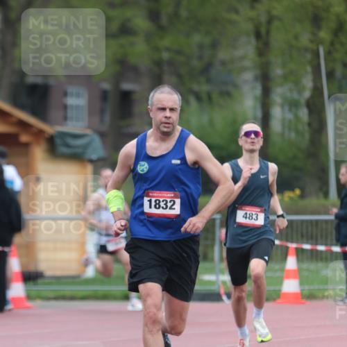 13.04.2025 - Hammer Lauf A. Gomolzig http://msf.ph/oto/7666189 13.04.2025 12:36:59 Ziel 18, 335, 483, 1364, 1368, 1832 meine-sportfotos.de