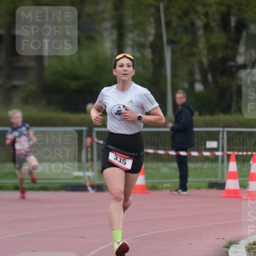 13.04.2025 - Hammer Lauf A. Gomolzig http://msf.ph/oto/7666194 13.04.2025 12:37:03 Ziel 18, 335, 1364, 1368 meine-sportfotos.de