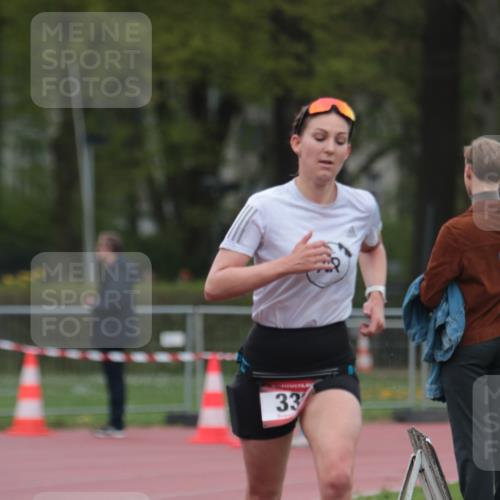 13.04.2025 - Hammer Lauf A. Gomolzig http://msf.ph/oto/7666198 13.04.2025 12:37:04 Ziel 18, 335, 1364, 1368 meine-sportfotos.de