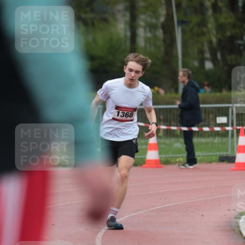 13.04.2025 - Hammer Lauf A. Gomolzig http://msf.ph/oto/7666204 13.04.2025 12:37:08 Ziel 18, 1368, 1999 meine-sportfotos.de