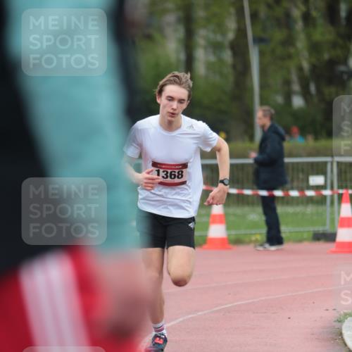 13.04.2025 - Hammer Lauf A. Gomolzig http://msf.ph/oto/7666205 13.04.2025 12:37:09 Ziel 1368, 1999 meine-sportfotos.de