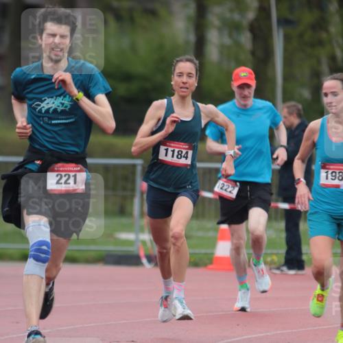 13.04.2025 - Hammer Lauf A. Gomolzig http://msf.ph/oto/7666217 13.04.2025 12:37:26 Ziel 221, 289, 1184, 1222, 1989 meine-sportfotos.de
