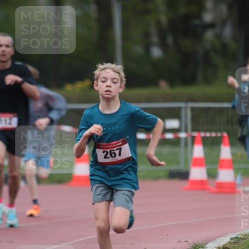 13.04.2025 - Hammer Lauf A. Gomolzig http://msf.ph/oto/7666251 13.04.2025 12:38:07 Ziel 112, 245, 267, 591, 617, 1962 meine-sportfotos.de