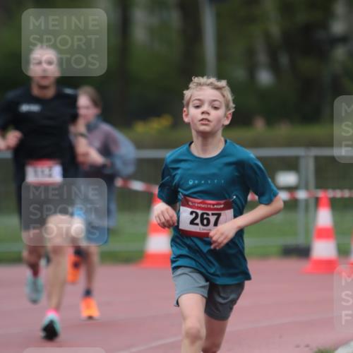 13.04.2025 - Hammer Lauf A. Gomolzig http://msf.ph/oto/7666253 13.04.2025 12:38:08 Ziel 112, 245, 267, 591, 617, 1962 meine-sportfotos.de