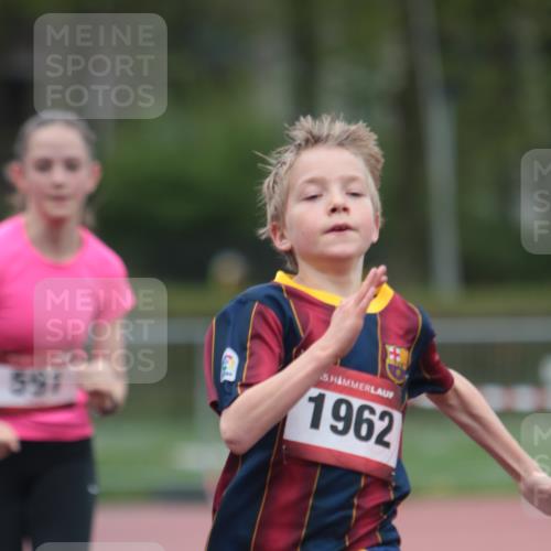 13.04.2025 - Hammer Lauf A. Gomolzig http://msf.ph/oto/7666259 13.04.2025 12:38:12 Ziel 245, 591, 617 meine-sportfotos.de