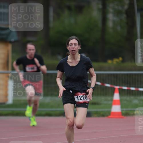 13.04.2025 - Hammer Lauf A. Gomolzig http://msf.ph/oto/7666274 13.04.2025 12:38:37 Ziel 198, 1220 meine-sportfotos.de