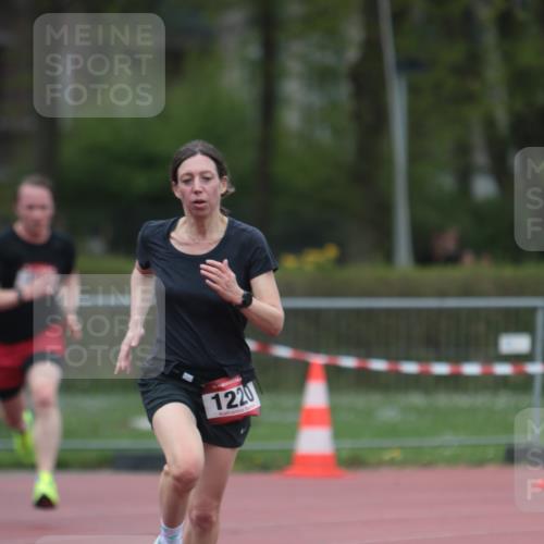 13.04.2025 - Hammer Lauf A. Gomolzig http://msf.ph/oto/7666275 13.04.2025 12:38:37 Ziel 198, 1220 meine-sportfotos.de