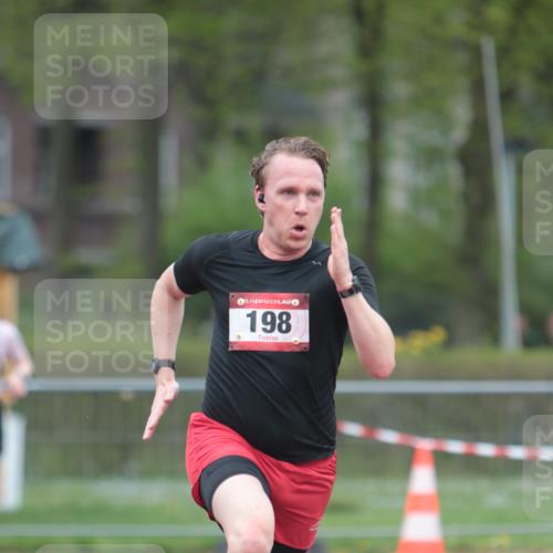 13.04.2025 - Hammer Lauf A. Gomolzig http://msf.ph/oto/7666278 13.04.2025 12:38:40 Ziel 198, 737 meine-sportfotos.de