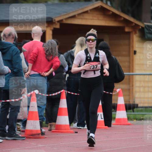 13.04.2025 - Hammer Lauf A. Gomolzig http://msf.ph/oto/7666280 13.04.2025 12:38:43 Ziel 737, 1940 meine-sportfotos.de