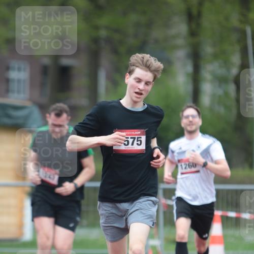 13.04.2025 - Hammer Lauf A. Gomolzig http://msf.ph/oto/7666297 13.04.2025 12:39:01 Ziel 5, 1247, 1260, 1333, 1335, 1575 meine-sportfotos.de
