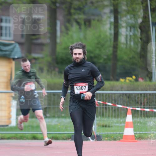 13.04.2025 - Hammer Lauf A. Gomolzig http://msf.ph/oto/7666327 13.04.2025 12:39:39 Ziel 8, 233, 1307, 1607, 1957 meine-sportfotos.de