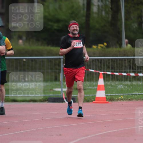 13.04.2025 - Hammer Lauf A. Gomolzig http://msf.ph/oto/7666342 13.04.2025 12:39:57 Ziel 300, 552, 1025, 1581, 1977 meine-sportfotos.de