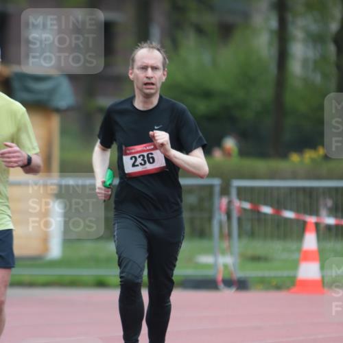 13.04.2025 - Hammer Lauf A. Gomolzig http://msf.ph/oto/7666378 13.04.2025 12:40:34 Ziel 236, 1144, 1897 meine-sportfotos.de