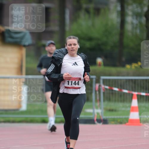 13.04.2025 - Hammer Lauf A. Gomolzig http://msf.ph/oto/7666381 13.04.2025 12:40:40 Ziel 379, 495, 1144, 1897, 1954 meine-sportfotos.de