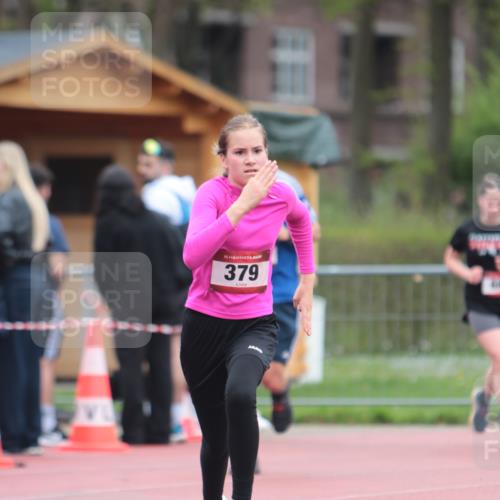 13.04.2025 - Hammer Lauf A. Gomolzig http://msf.ph/oto/7666389 13.04.2025 12:40:46 Ziel 379, 495, 947, 1027, 1135, 1875, 1954 meine-sportfotos.de
