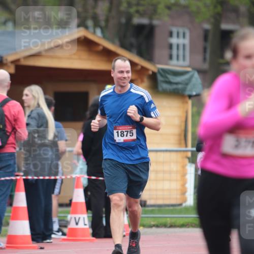 13.04.2025 - Hammer Lauf A. Gomolzig http://msf.ph/oto/7666391 13.04.2025 12:40:47 Ziel 379, 495, 947, 1027, 1135, 1875, 1954 meine-sportfotos.de