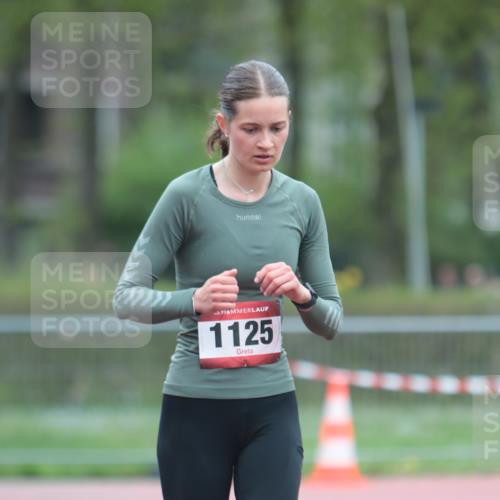 13.04.2025 - Hammer Lauf A. Gomolzig http://msf.ph/oto/7666409 13.04.2025 12:41:05 Ziel 242, 1125 meine-sportfotos.de