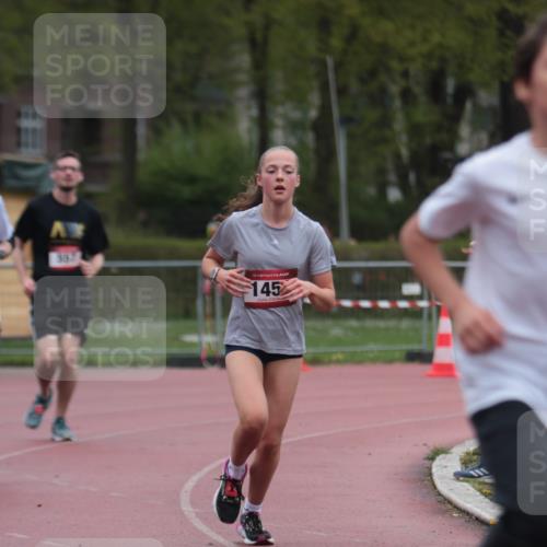 13.04.2025 - Hammer Lauf A. Gomolzig http://msf.ph/oto/7666445 13.04.2025 12:41:45 Ziel 2, 557, 1123, 1458, 1741, 1939 meine-sportfotos.de