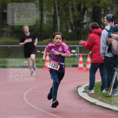 13.04.2025 - Hammer Lauf A. Gomolzig http://msf.ph/oto/7666455 13.04.2025 12:41:51 Ziel 2, 168, 1123, 1598 meine-sportfotos.de
