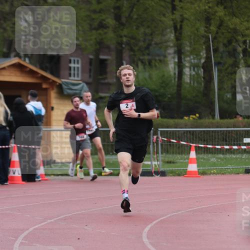 13.04.2025 - Hammer Lauf A. Gomolzig http://msf.ph/oto/7666457 13.04.2025 12:41:52 Ziel 2, 168, 1598 meine-sportfotos.de