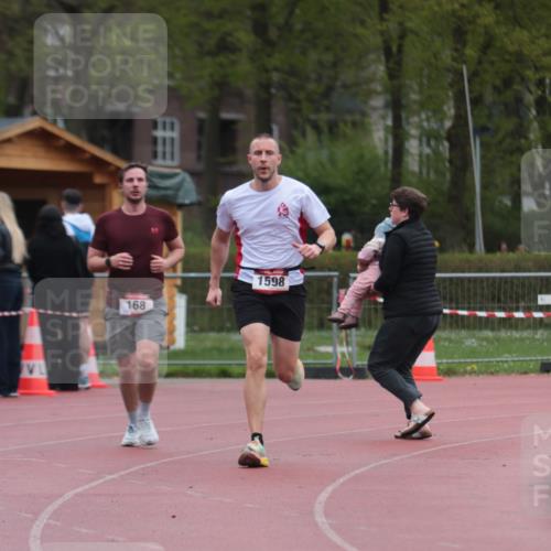 13.04.2025 - Hammer Lauf A. Gomolzig http://msf.ph/oto/7666461 13.04.2025 12:41:56 Ziel 168, 1092, 1598 meine-sportfotos.de