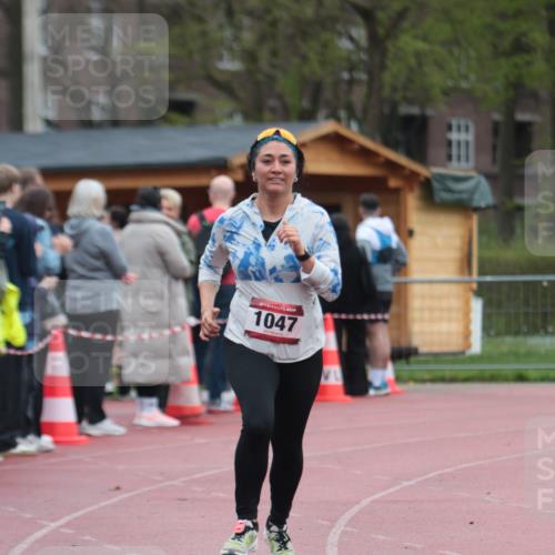 13.04.2025 - Hammer Lauf A. Gomolzig http://msf.ph/oto/7666491 13.04.2025 12:42:27 Ziel 293, 1047, 1953 meine-sportfotos.de