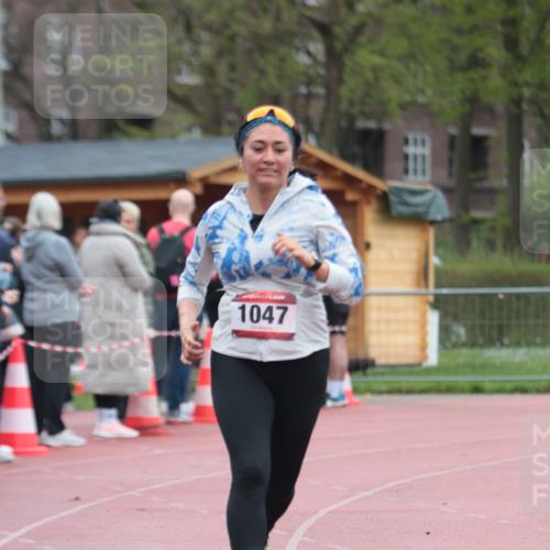 13.04.2025 - Hammer Lauf A. Gomolzig http://msf.ph/oto/7666493 13.04.2025 12:42:27 Ziel 293, 1047, 1953 meine-sportfotos.de