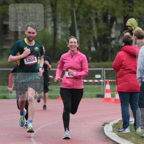 13.04.2025 - Hammer Lauf A. Gomolzig http://msf.ph/oto/7666512 13.04.2025 12:42:45 Ziel 307, 638, 875, 1078, 1791, 1804 meine-sportfotos.de