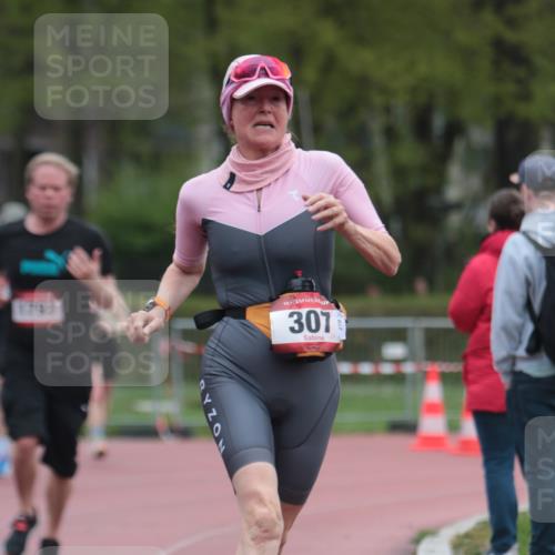 13.04.2025 - Hammer Lauf A. Gomolzig http://msf.ph/oto/7666519 13.04.2025 12:42:49 Ziel 307, 476, 1078, 1791 meine-sportfotos.de